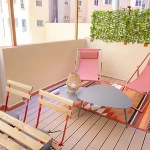 teatro-suites-mlaga-playa.1costadelsol.com/