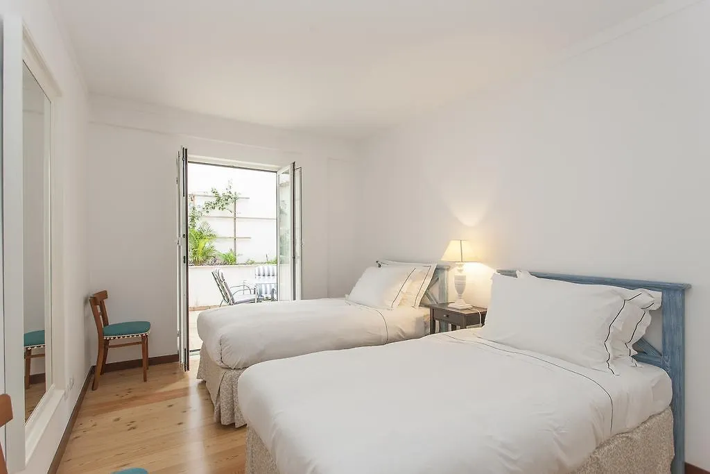 Bairrus Lisbon Apartments - Alfama II 0*,
